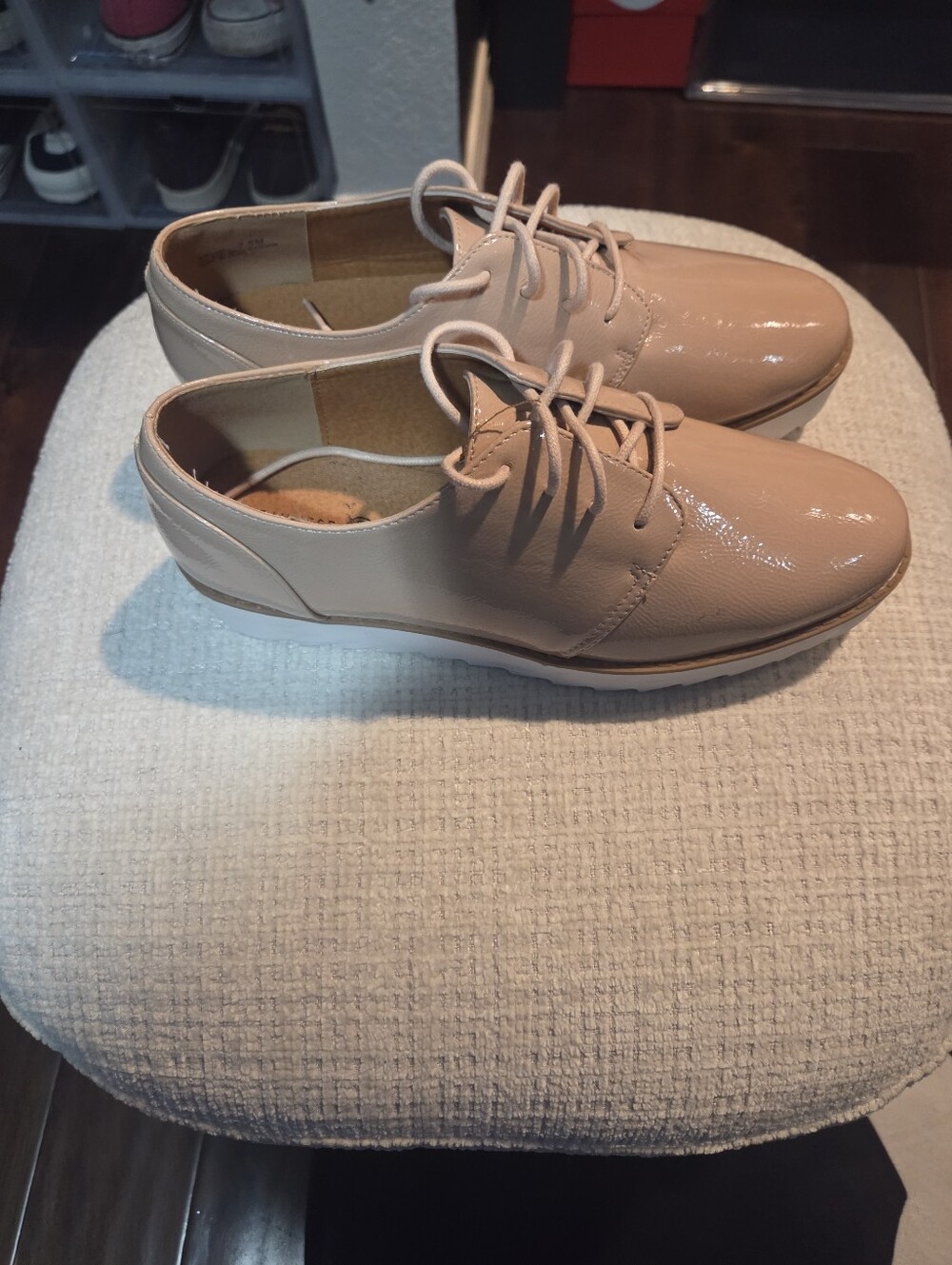 Chinese Laundry Women's Casual Lace-Up Oxfords - Nude Beige